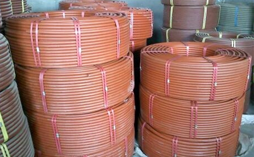 提升工程安全：聚乙烯(RPE)阻燃福海穿线管在现代建筑中的应用